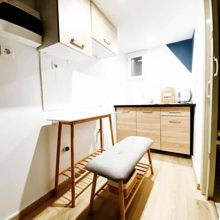 アテネVelestinou Private Maisonetteアパートメント エクステリア 写真