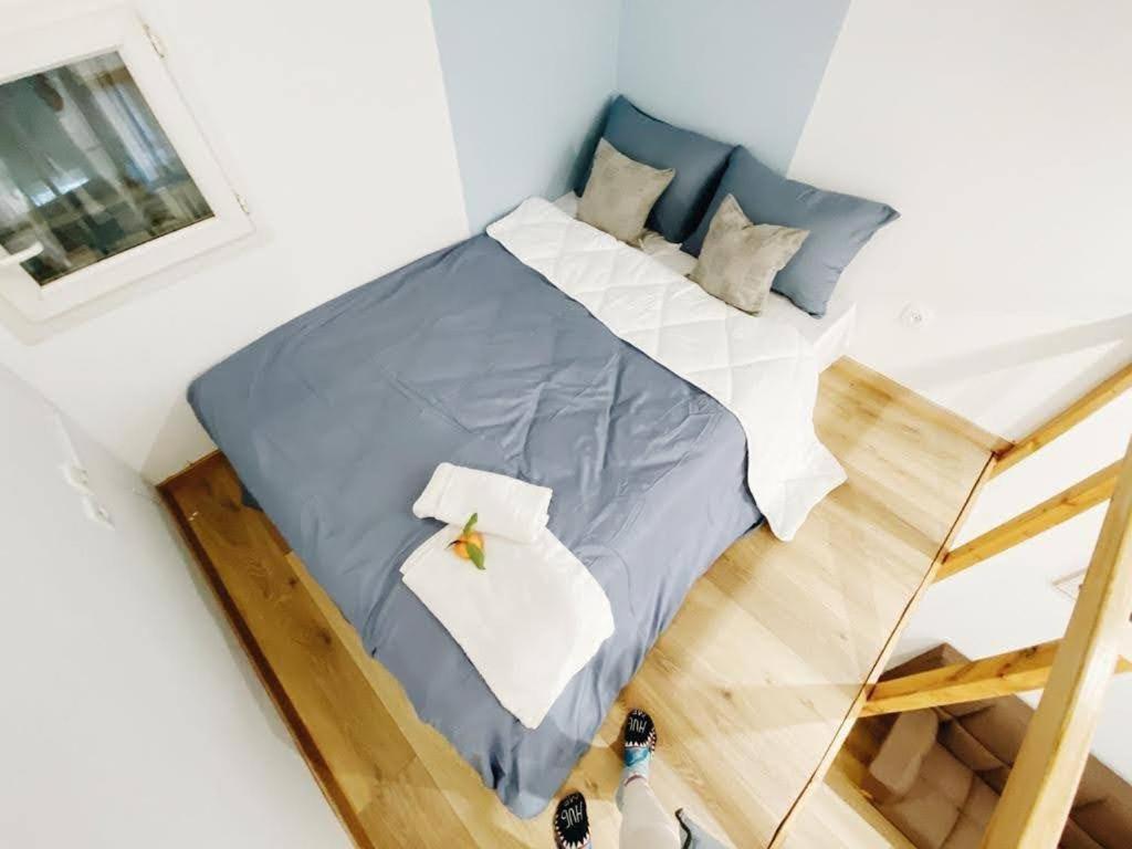 アテネVelestinou Private Maisonetteアパートメント エクステリア 写真
