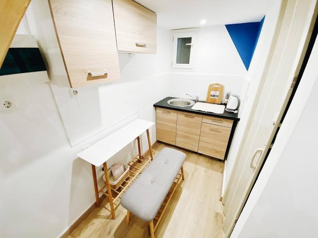 アテネVelestinou Private Maisonetteアパートメント エクステリア 写真